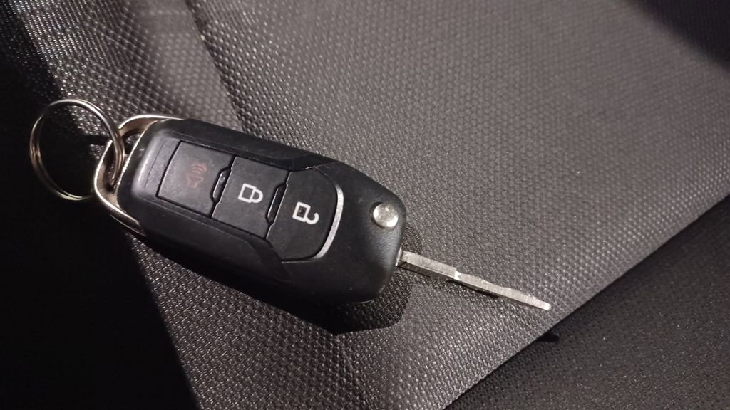 Used 2019 Ford F150 XLT w/ Equipment Group 301A Mid image 10