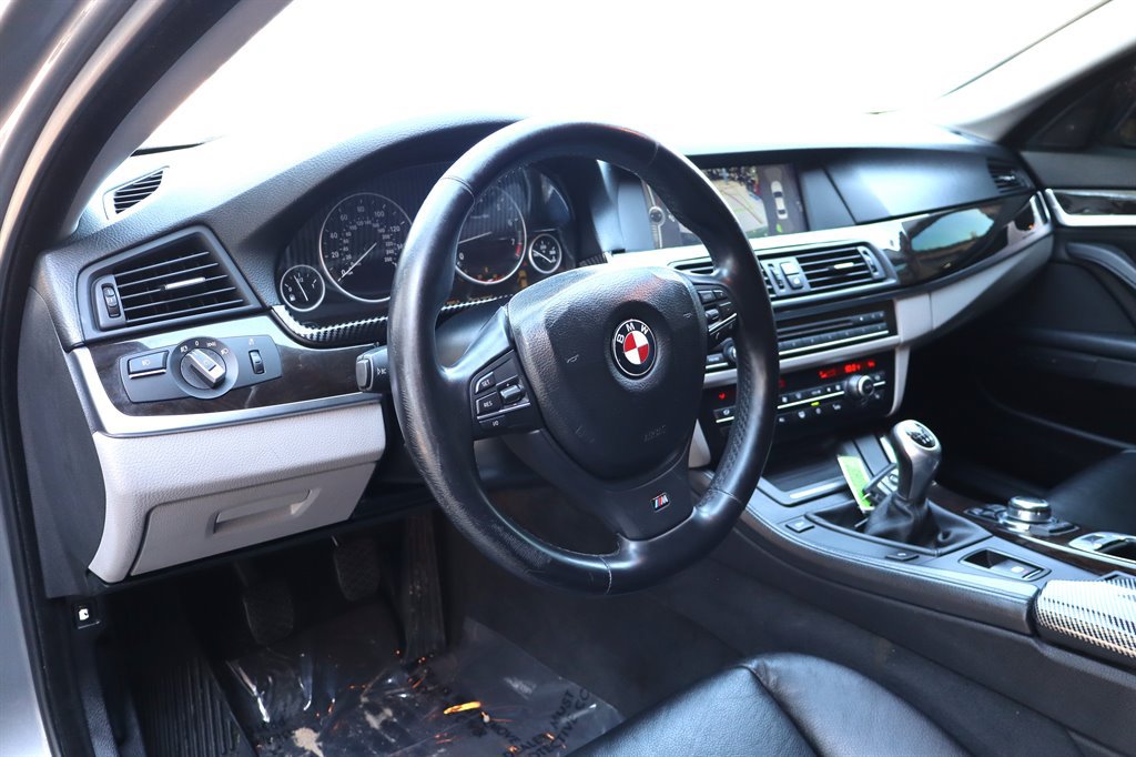 Used 2011 BMW 535i Sedan RWD image 17