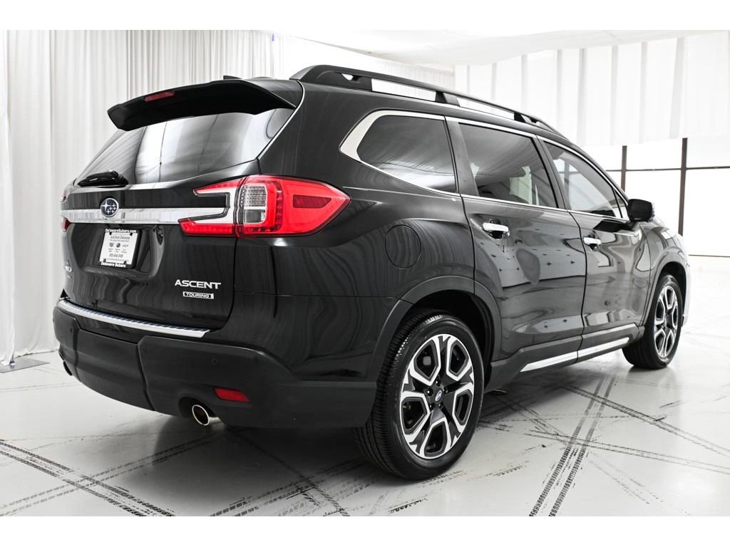 Used 2023 Subaru Ascent Touring AWD/4WD image 7