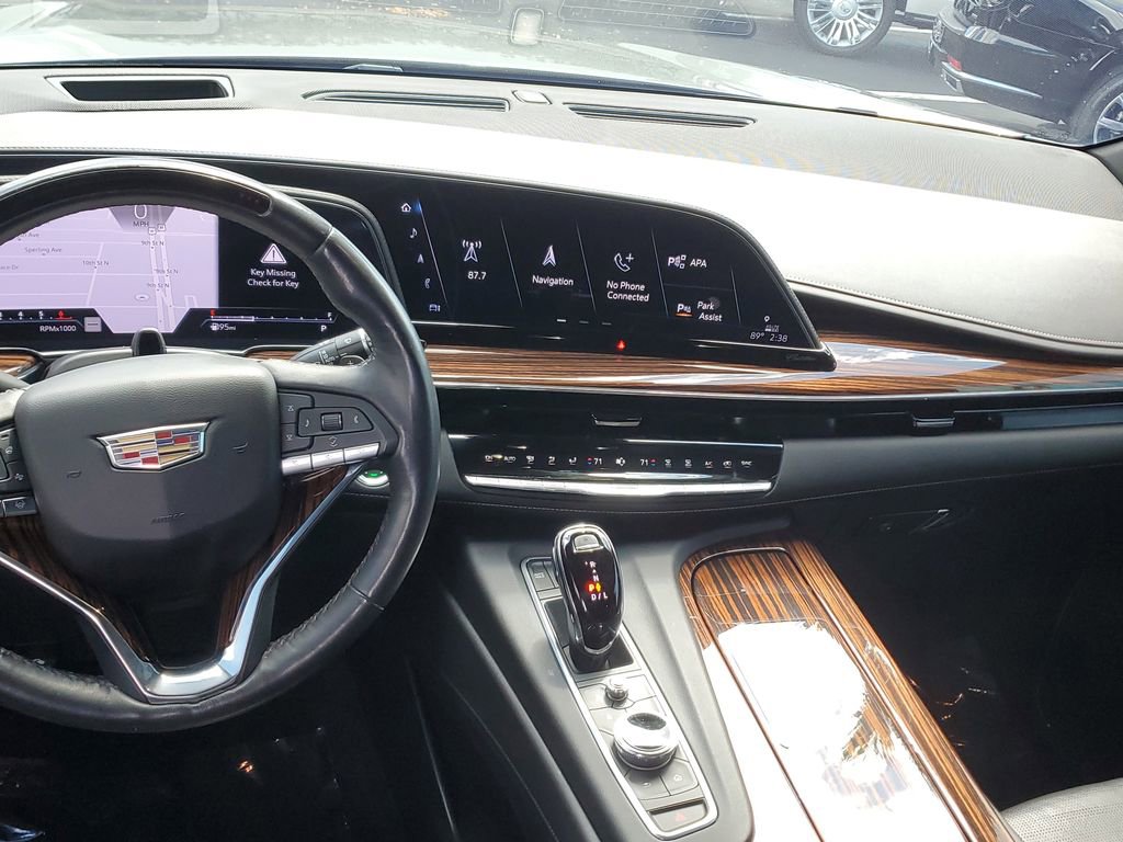 Certified 2023 Cadillac Escalade Premium Luxury image 19