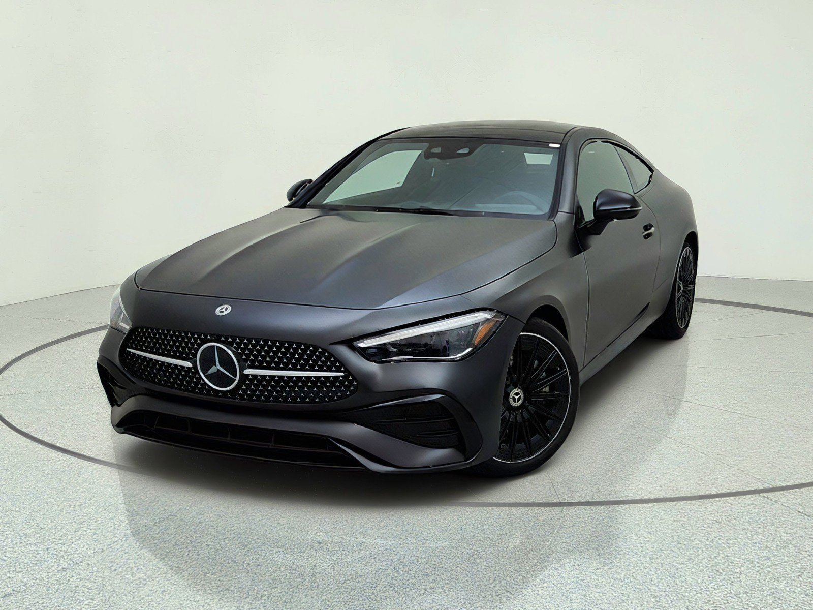 New 2027 Mercedes-Benz CLE 450 4MATIC Coupe image 2