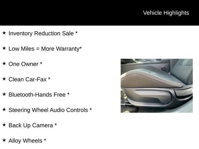 Used 2024 Hyundai Elantra SEL FWD image 11