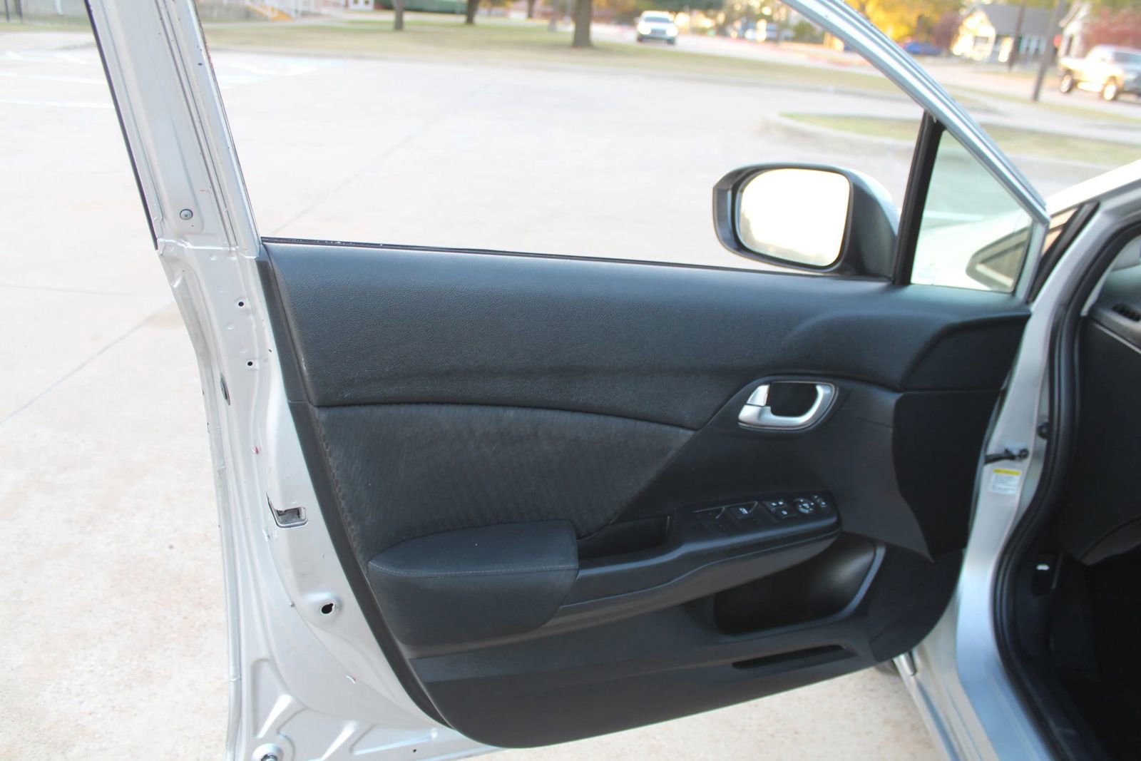 Used 2015 Honda Civic SE image 17