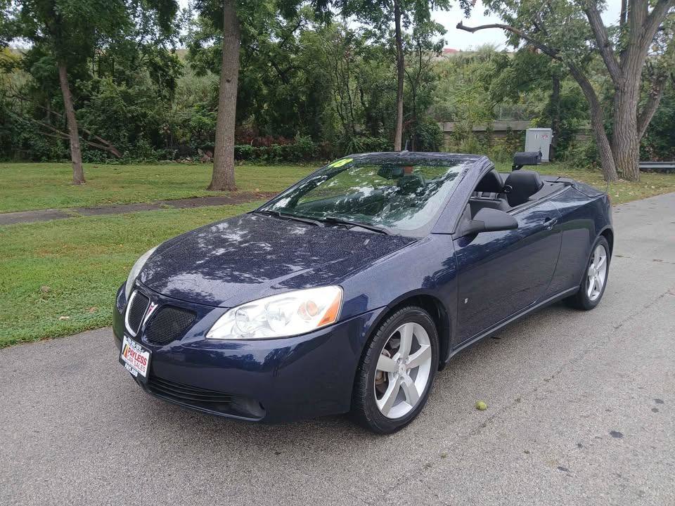 Used 2008 Pontiac G6 GT w/ Premium Package FWD image 3