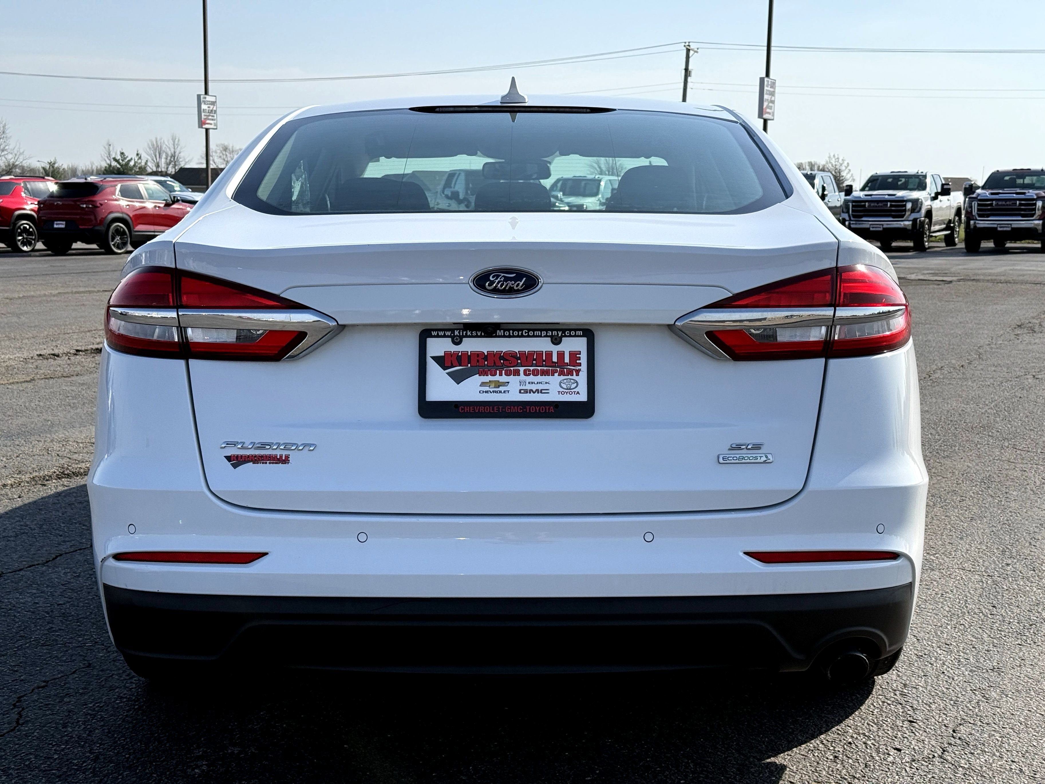 Used 2020 Ford Fusion SE image 4