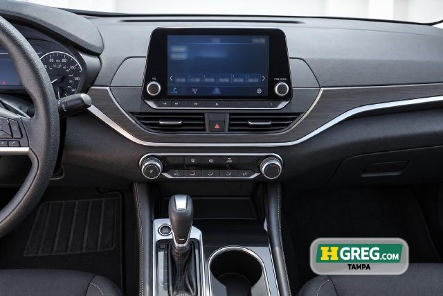 Used 2023 Nissan Altima 2.5 SV FWD image 14