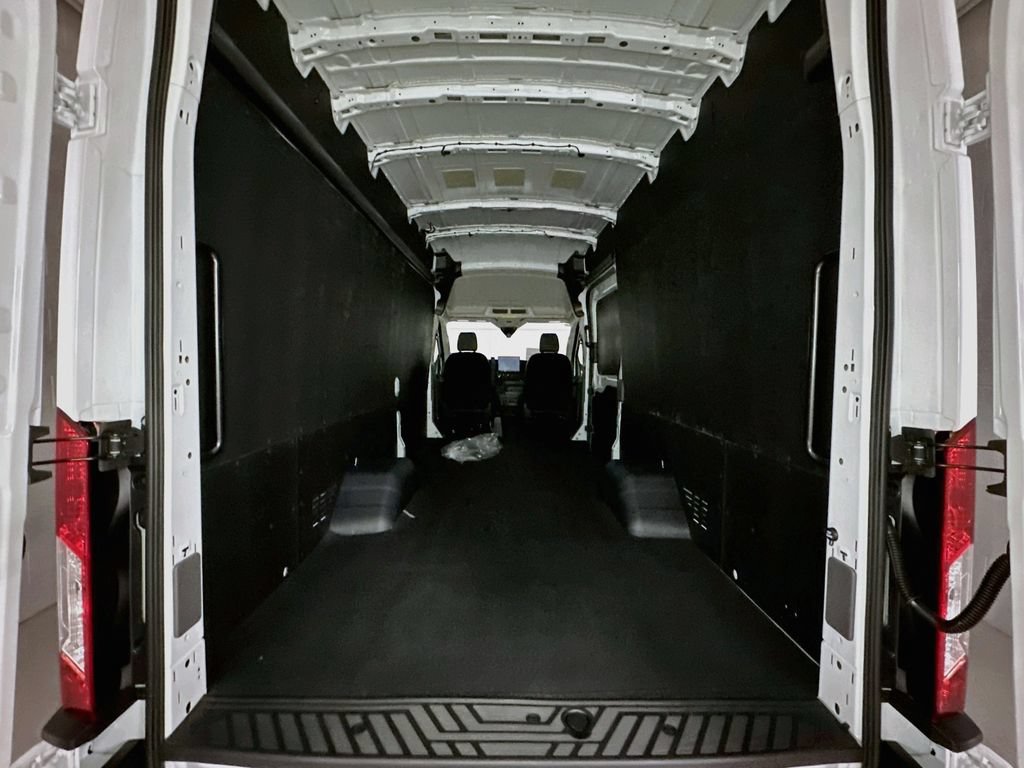 New 2026 Ford Transit 350 148 High Roof Extended DRW w/ Load Area Protection Package RWD image 31
