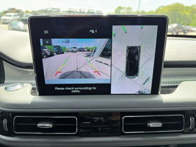 Used 2020 Lincoln Aviator Grand Touring w/ Equipment Group 302A AWD/4WD image 30