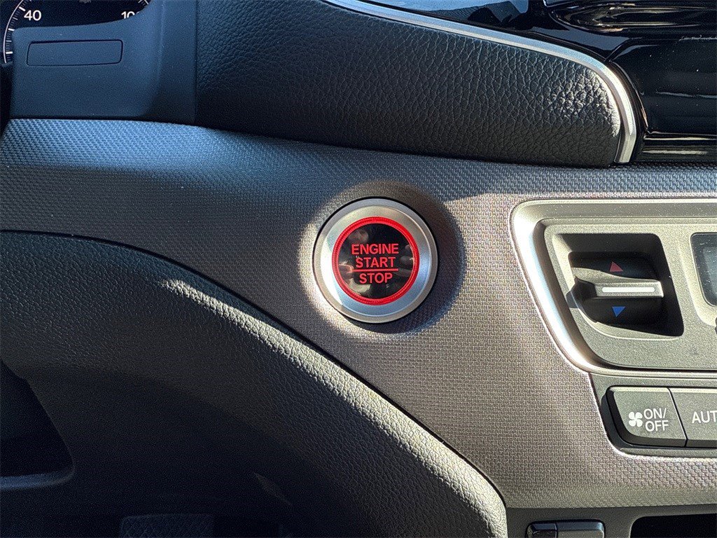 Certified 2024 Honda Ridgeline RTL image 28