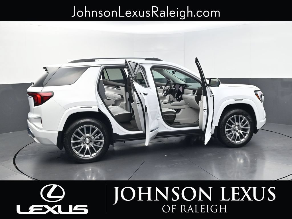 Used 2026 GMC Terrain Denali w/ LPO, Floor Liner Package AWD/4WD image 31