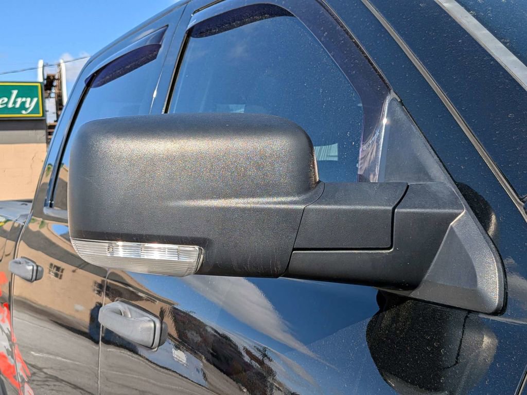 Used 2015 RAM 2500 Power Wagon w/ Luxury Group image 8