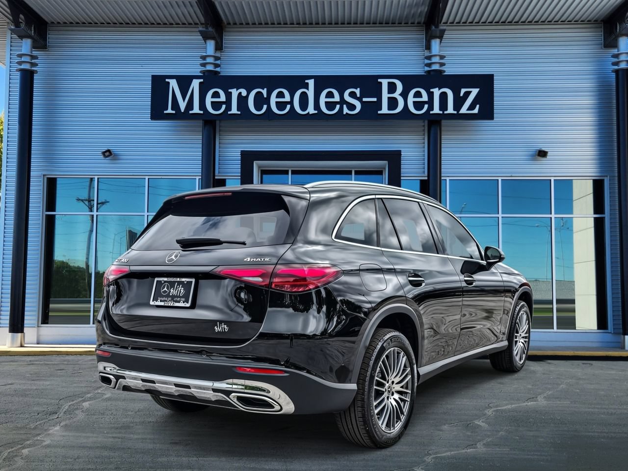 New 2026 Mercedes-Benz GLC 300 4MATIC image 6