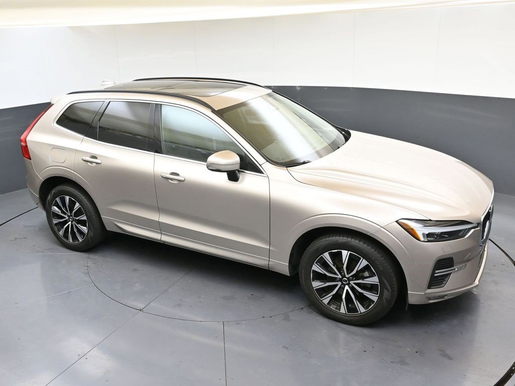 Certified 2023 Volvo XC60 B5 Core image 42
