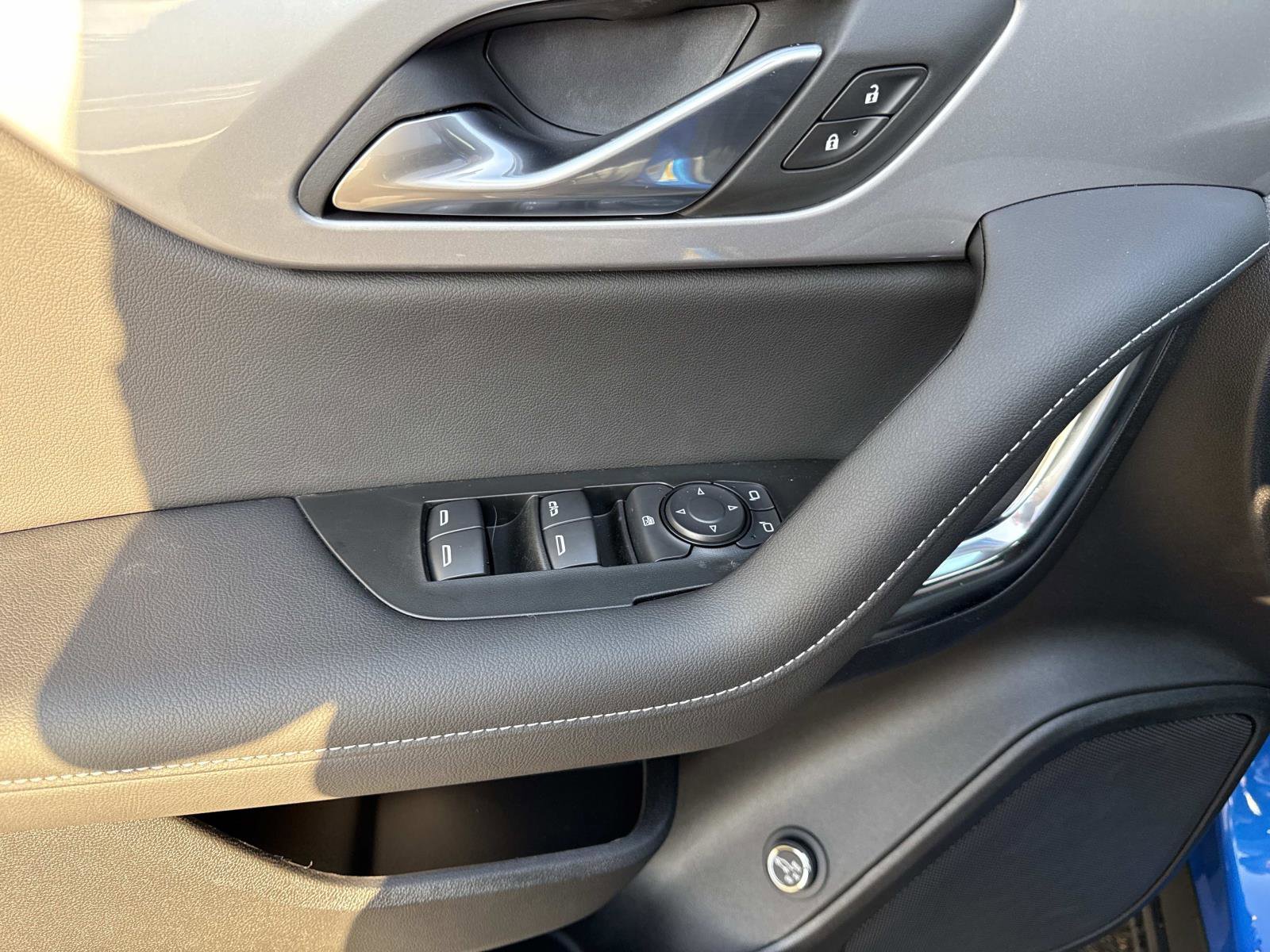 New 2026 Chevrolet Blazer LT w/ Convenience Package image 18