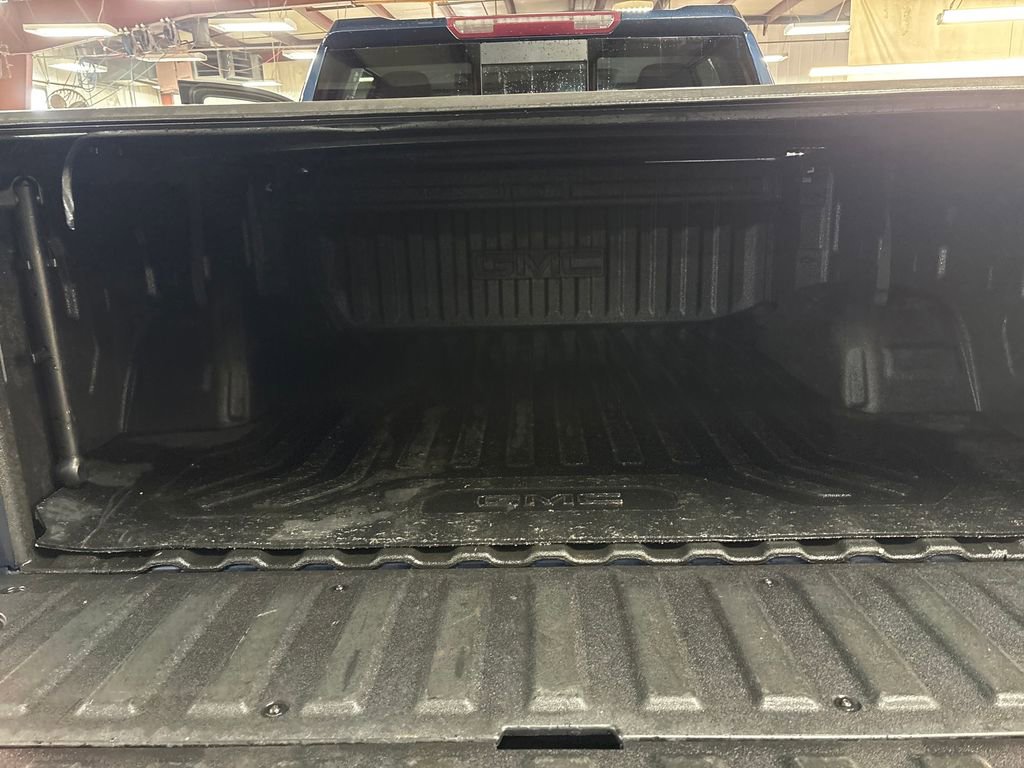 Used 2019 GMC Sierra 1500 SLT w/ SLT Premium Plus Package image 28