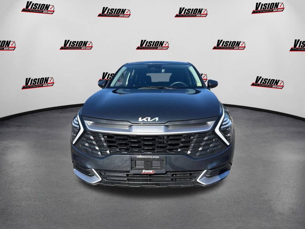 Certified 2025 Kia Sportage LX image 2