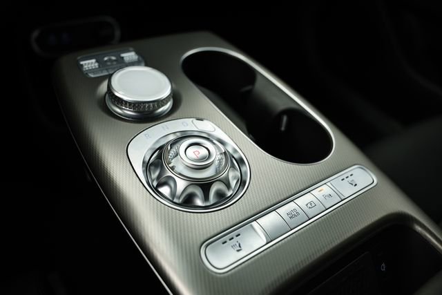 Certified 2025 Genesis GV60 Advanced image 40