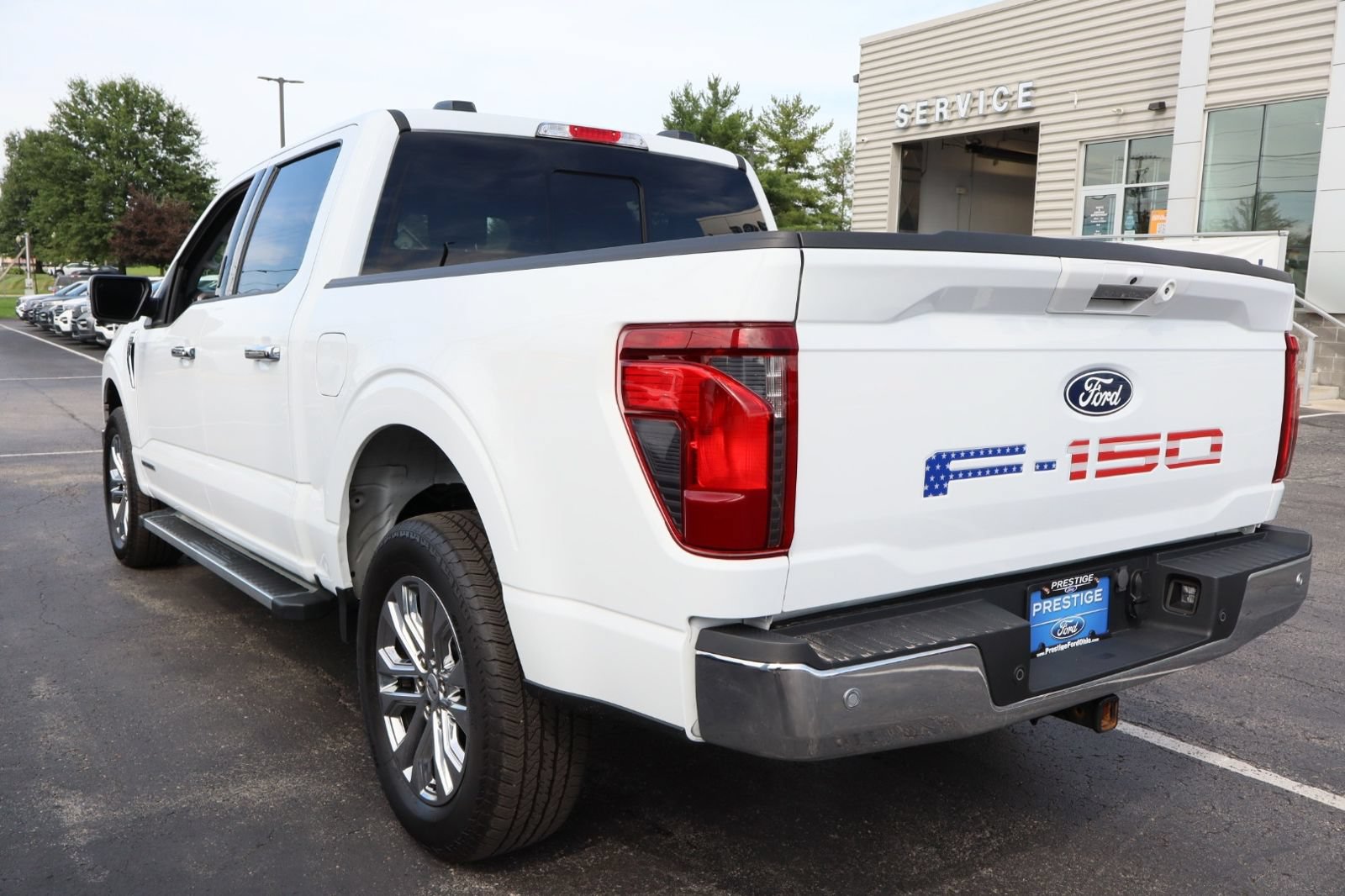 Used 2024 Ford F150 XLT w/ Equipment Group 302A MID AWD/4WD image 5