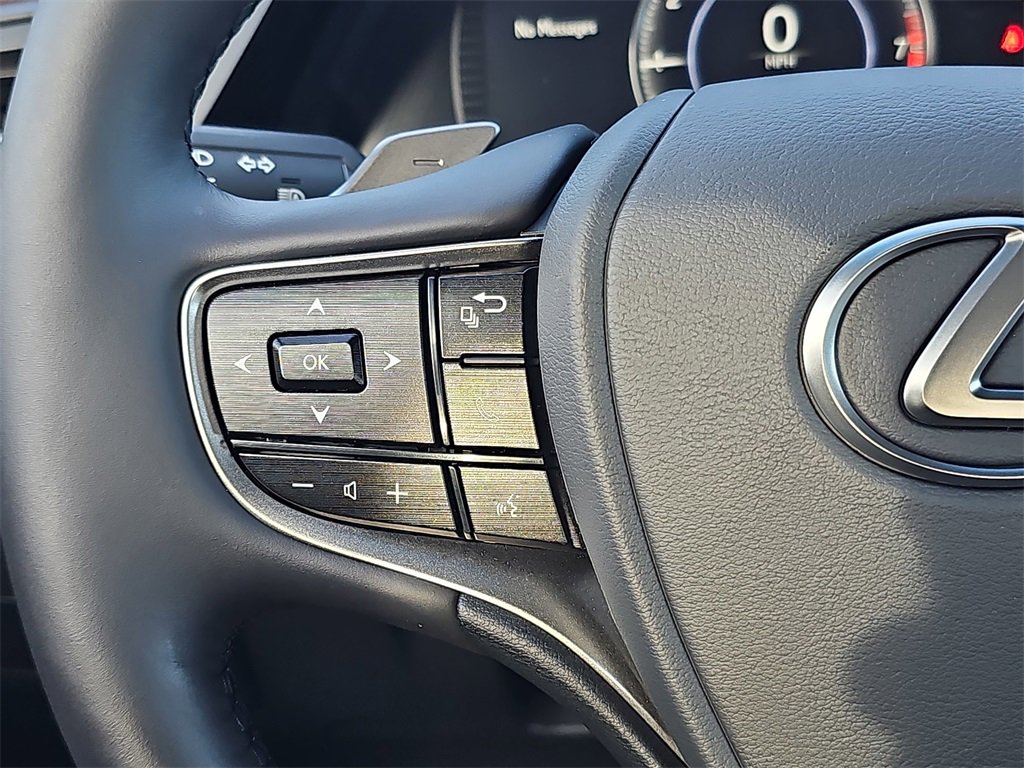 New 2025 Lexus ES 350 w/ Premium Package image 16