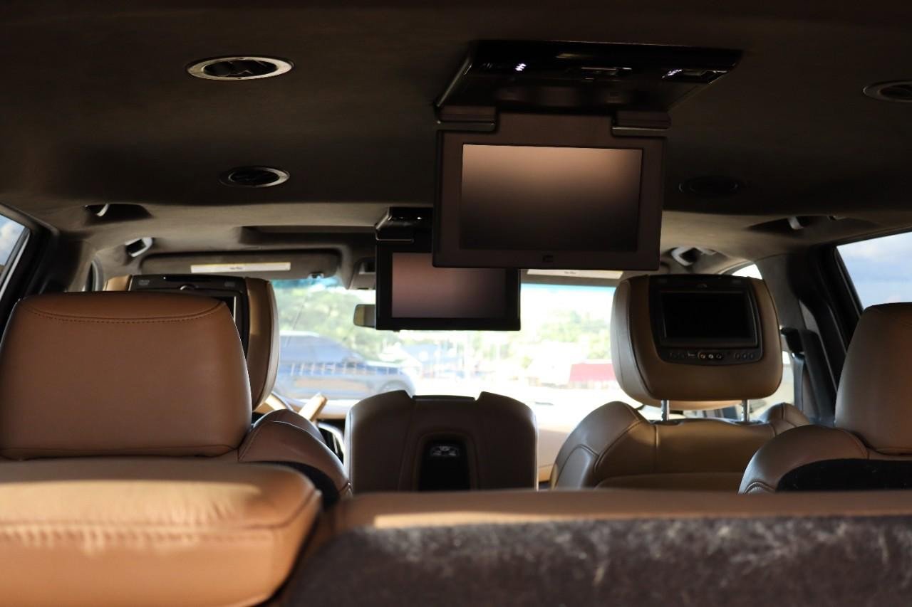 Used 2019 Cadillac Escalade ESV Platinum image 21