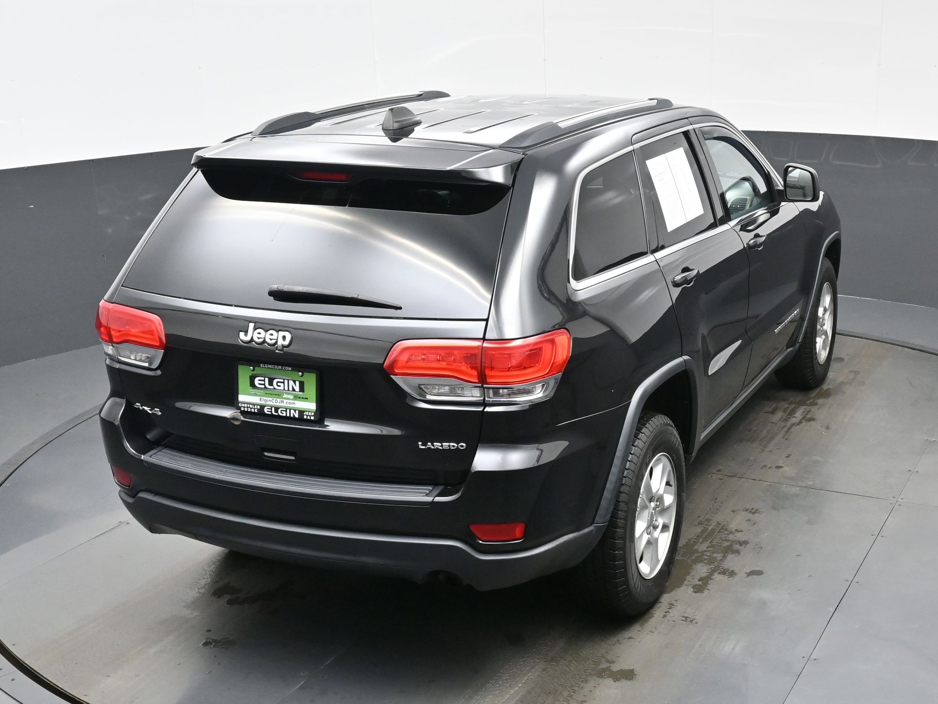 Used 2015 Jeep Grand Cherokee Laredo w/ Quick Order Package 23E image 34