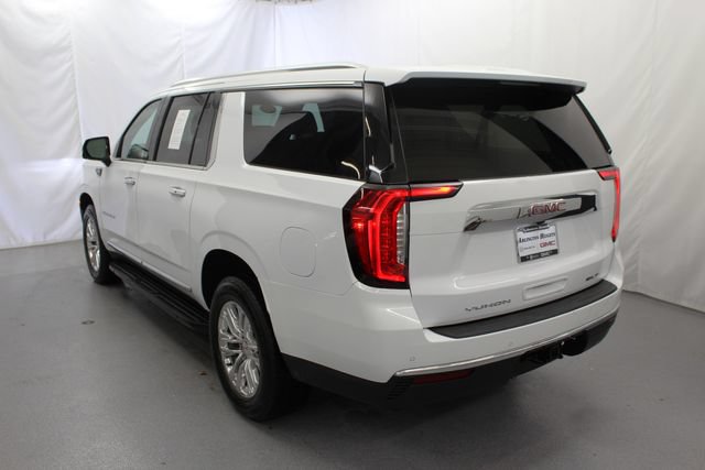Used 2022 GMC Yukon XL SLT w/ SLT Luxury Package AWD/4WD image 9