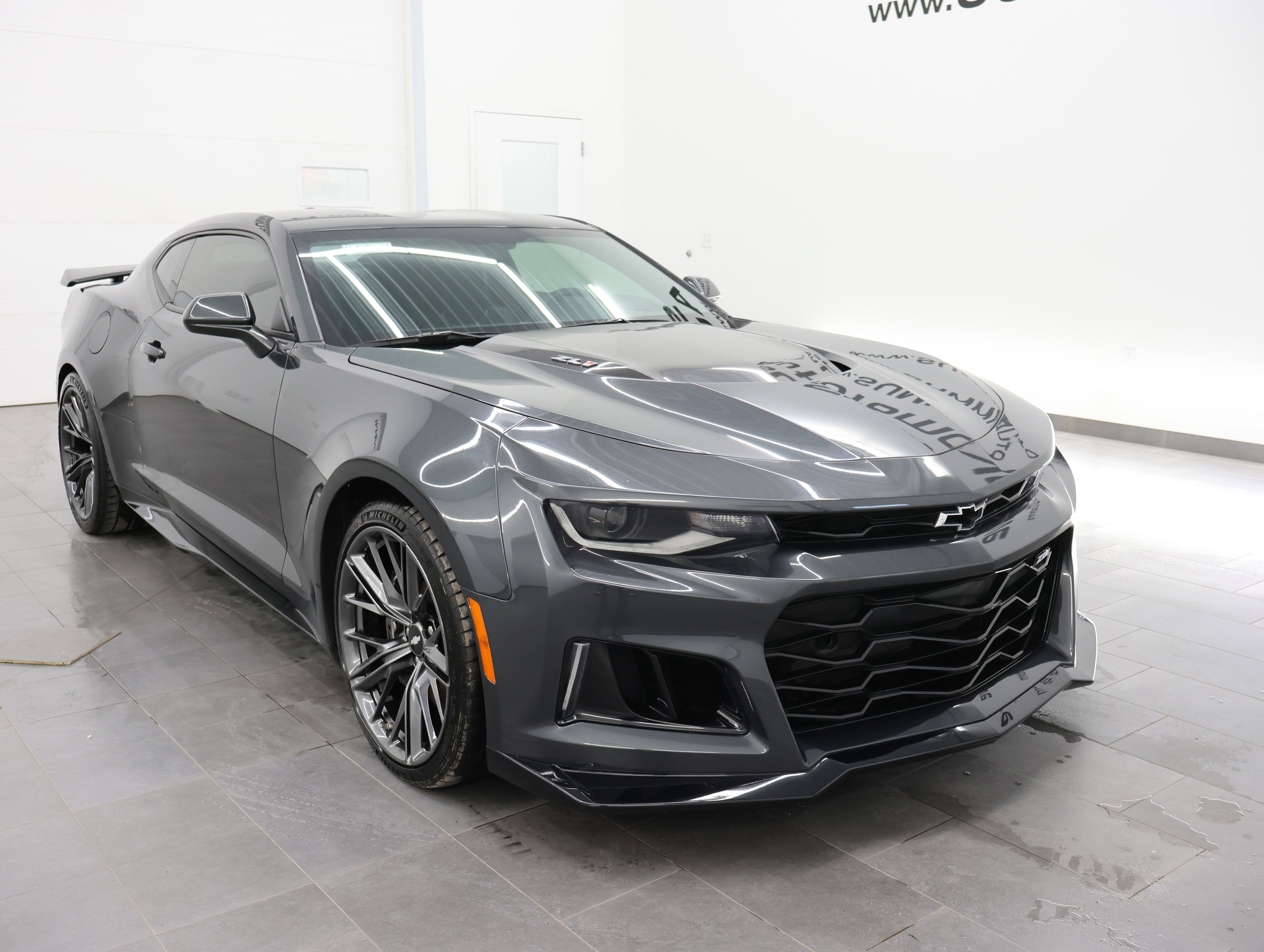 Used 2017 Chevrolet Camaro ZL1 image 2