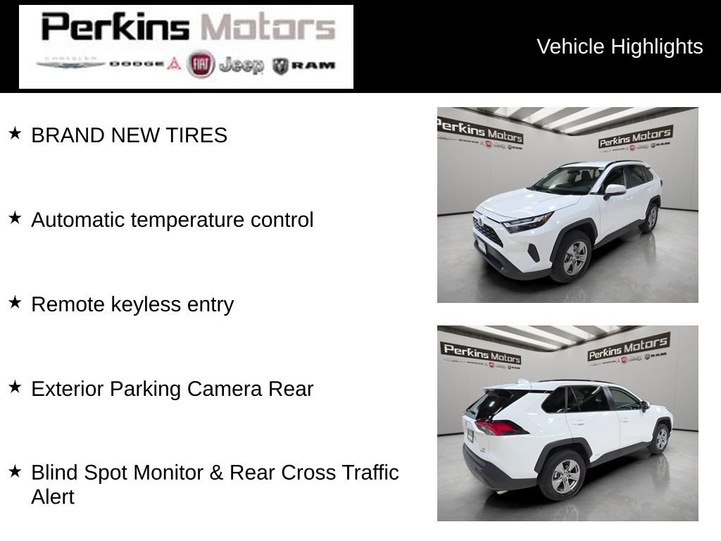 Used 2025 Toyota RAV4 LE AWD/4WD image 7