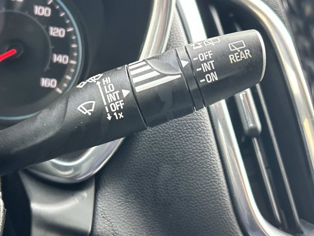 Used 2019 Chevrolet Equinox LT FWD image 33