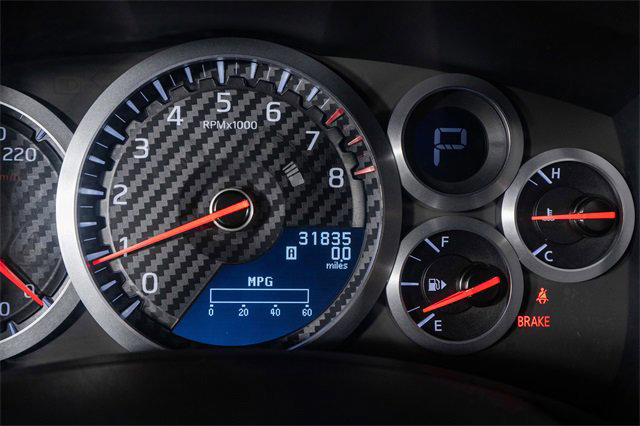 Used 2015 Nissan GT-R Premium image 36