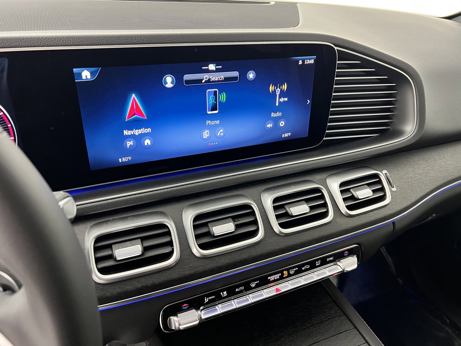 Used 2025 Mercedes-Benz GLE 350 4MATIC image 29