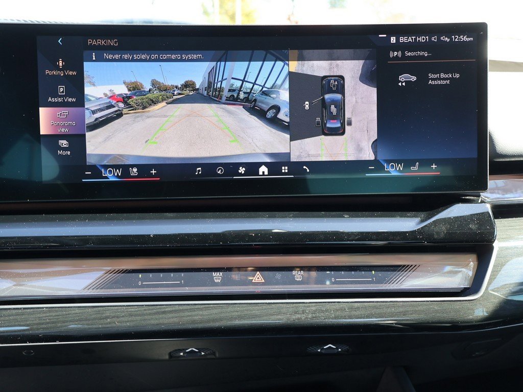 Used 2025 BMW i5 xDrive40 w/ Premium Package image 58