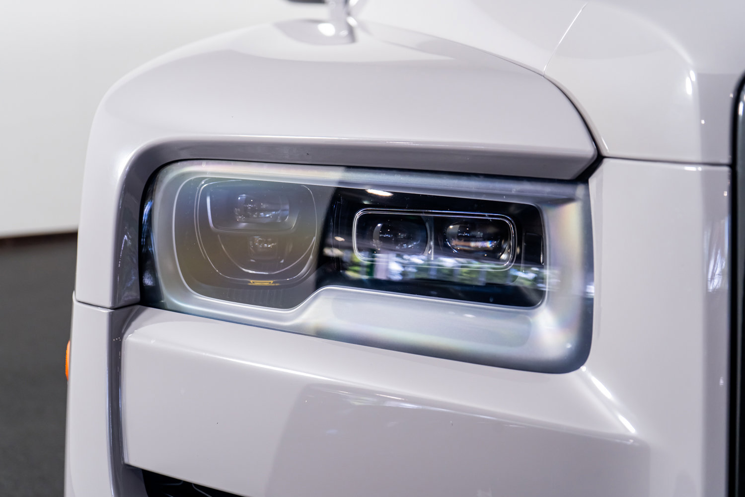 Used 2023 Rolls-Royce Cullinan image 23