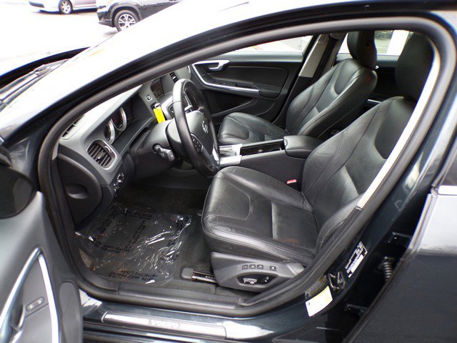 Used 2013 Volvo S60 T5 image 12