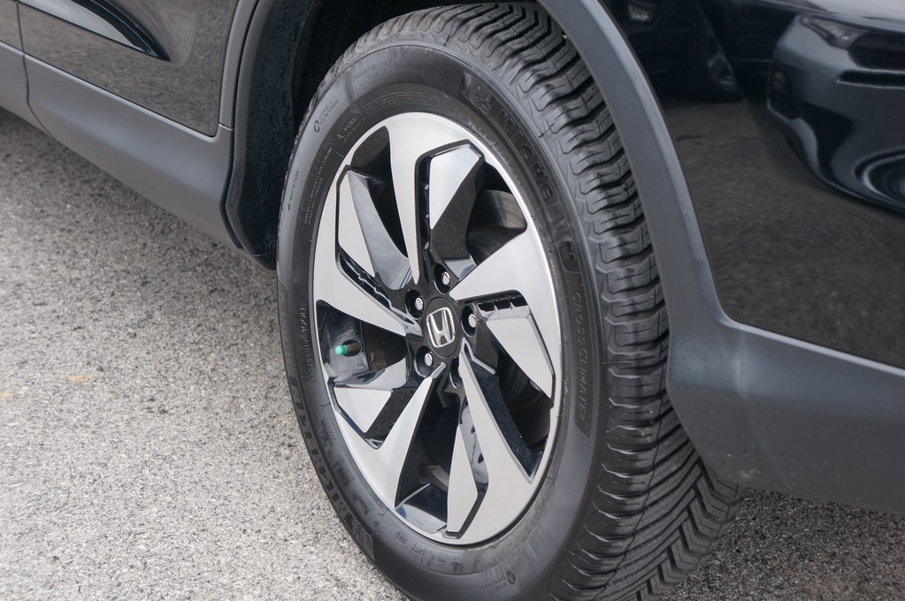 Used 2015 Honda CR-V Touring image 9
