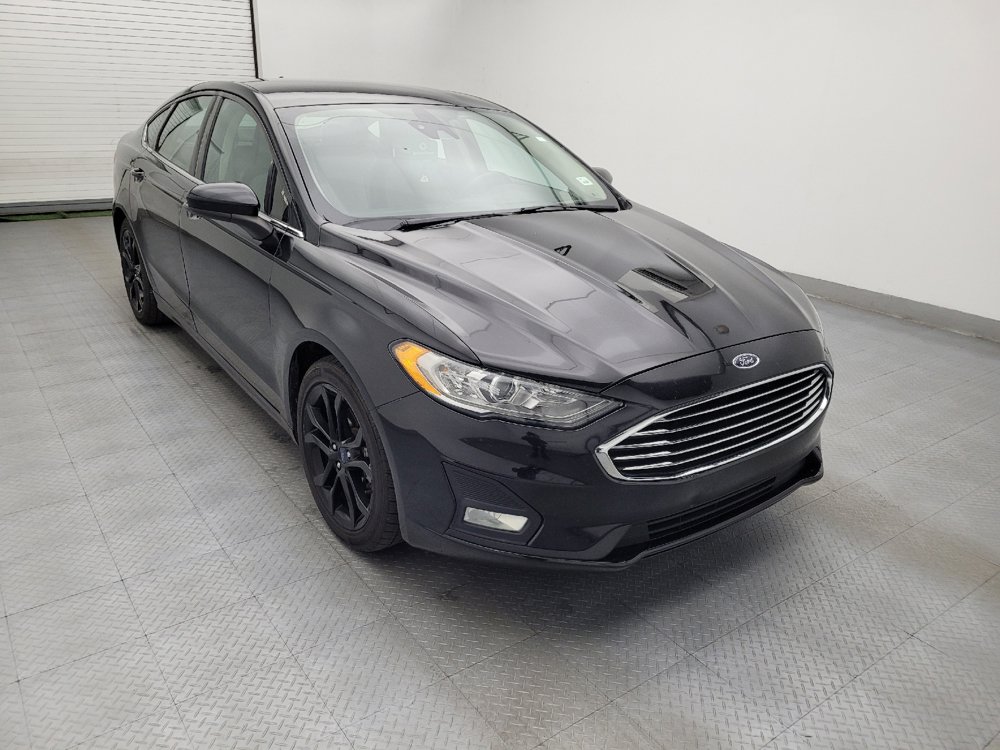 Used 2019 Ford Fusion SE w/ Equipment Group 151A FWD image 13