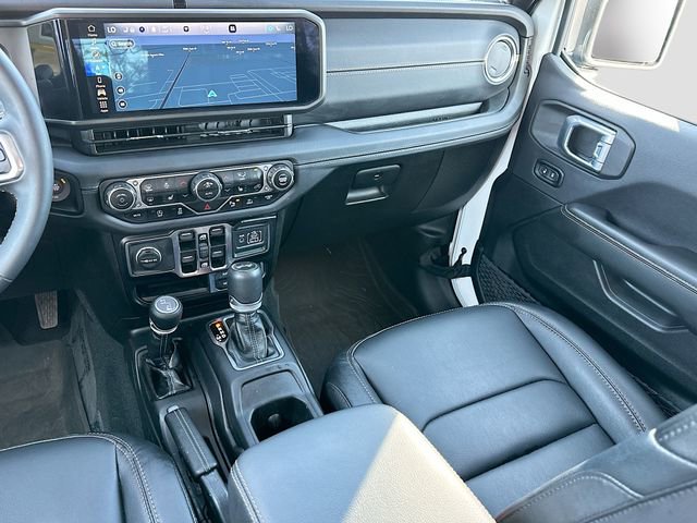 Used 2024 Jeep Wrangler Sahara w/ Dual Top Group AWD/4WD image 23