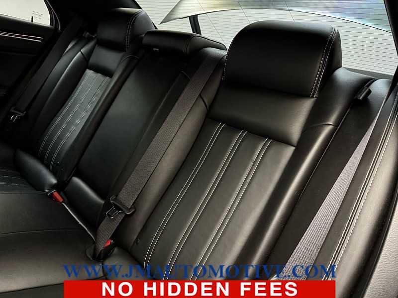 Used 2022 Chrysler 300 S image 16