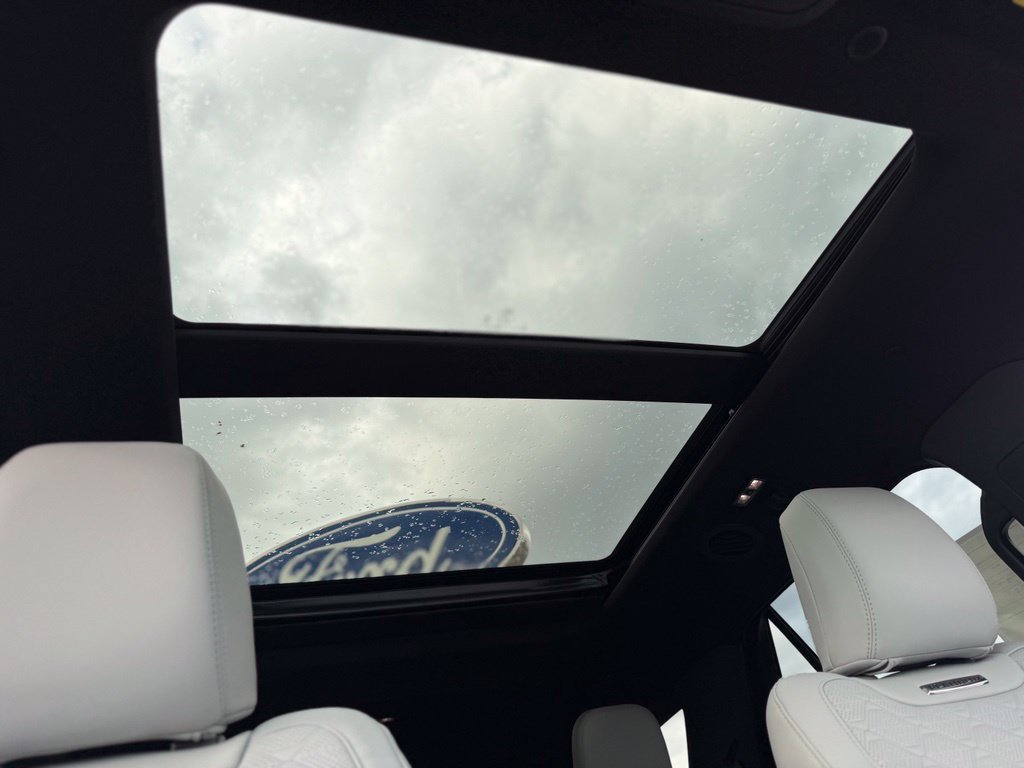 New 2027 Ford Explorer Platinum w/ LUX Leather Package AWD/4WD image 35