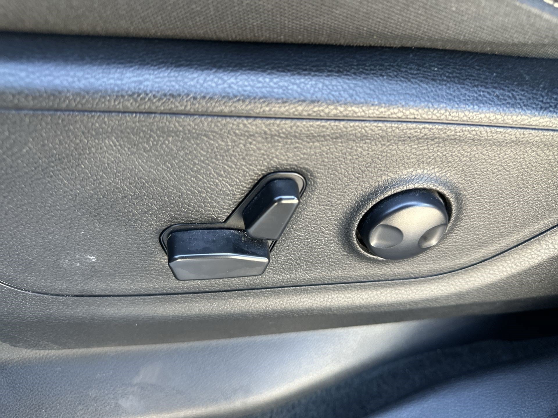 Used 2024 RAM 1500 Big Horn RWD image 14