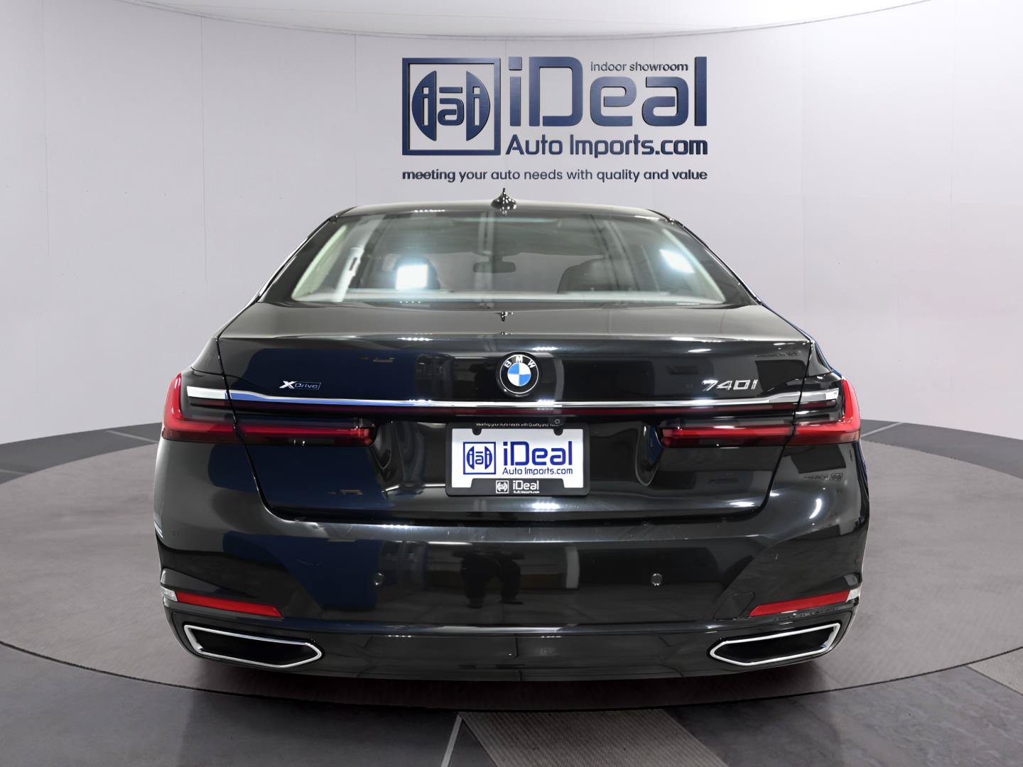 Used 2020 BMW 740i xDrive w/ Premium Package AWD/4WD image 3