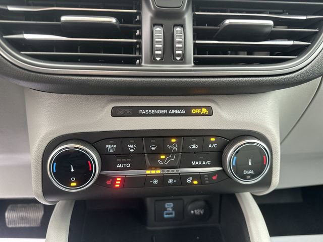 Used 2023 Ford Escape Active AWD/4WD image 18