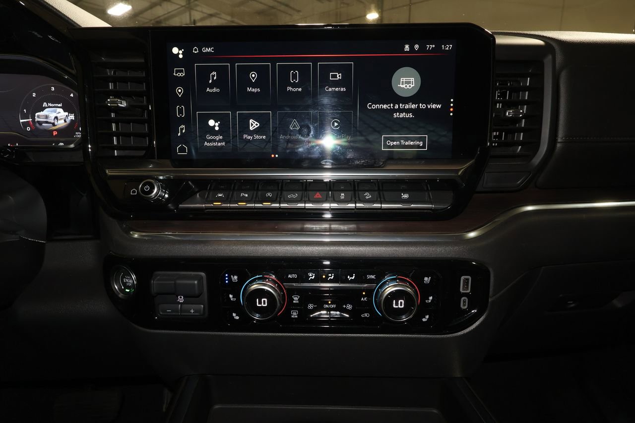 Used 2024 GMC Sierra 1500 SLT w/ SLT Premium Plus Package image 17