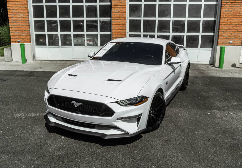 Used 2021 Ford Mustang GT Premium w/ GT Performance Package RWD image 2