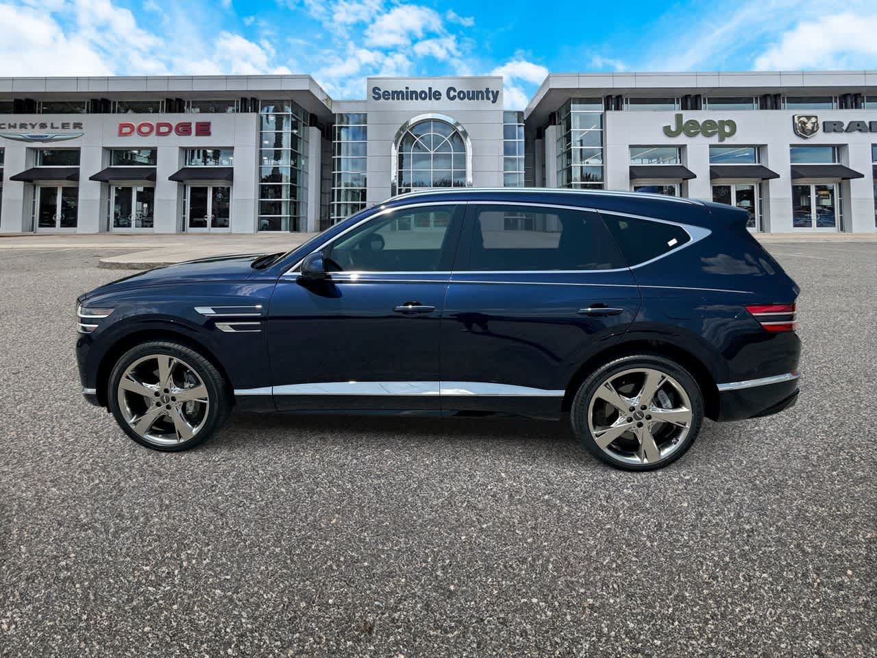 Used 2024 Genesis GV80 2.5T w/ Prestige Package AWD/4WD image 5