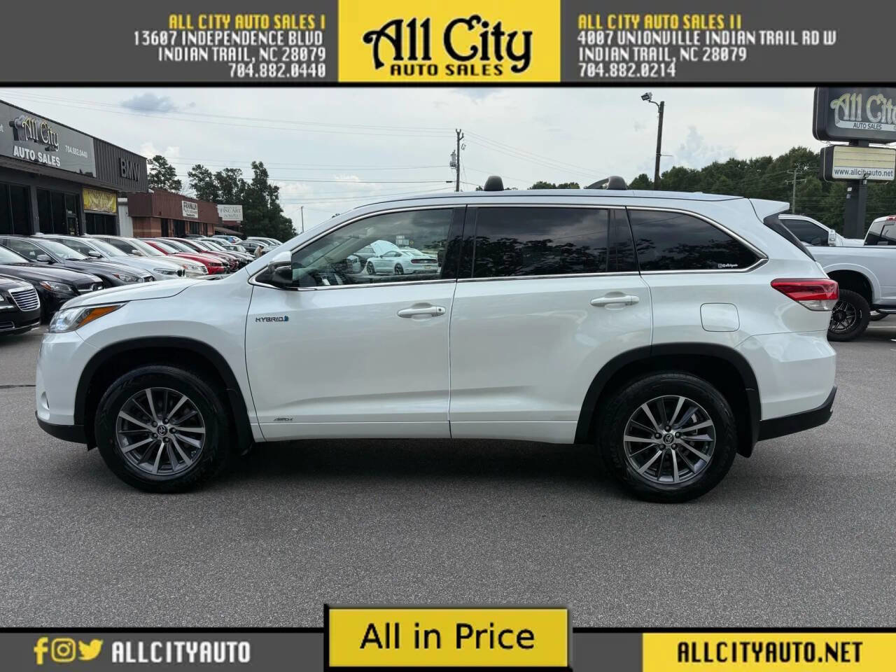 Used 2017 Toyota Highlander XLE image 4