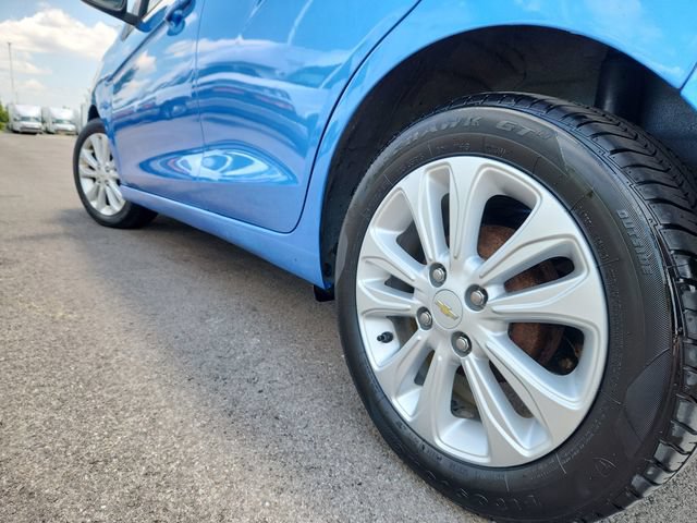 Used 2018 Chevrolet Spark LT FWD image 18