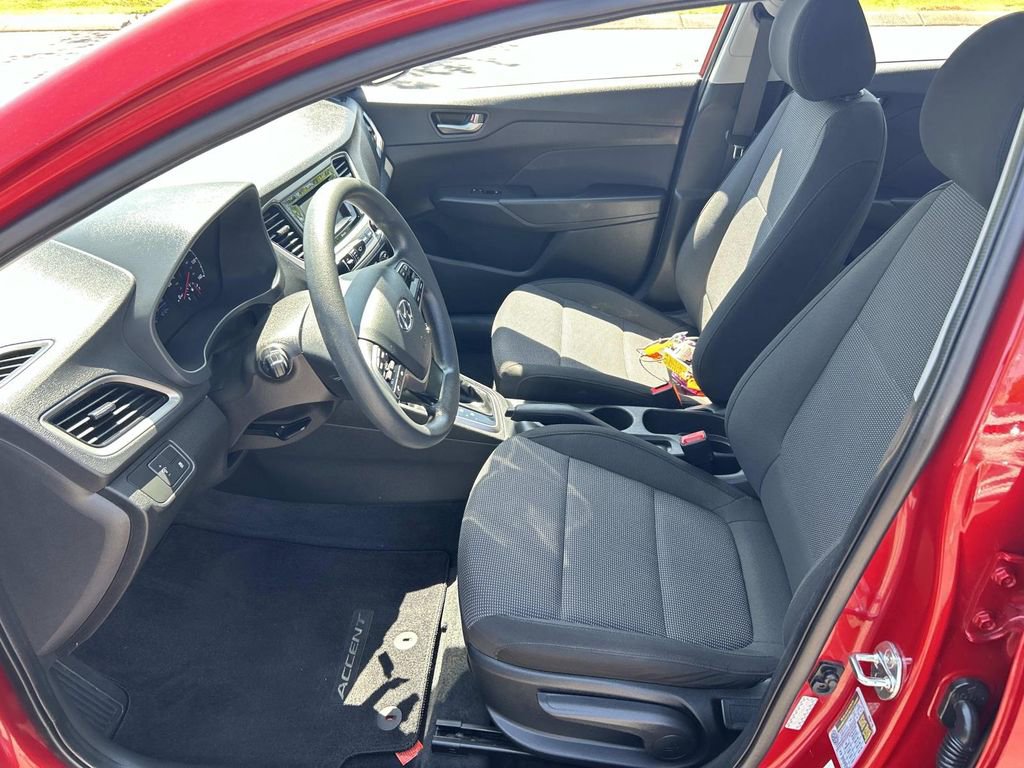 Used 2020 Hyundai Accent SE image 18