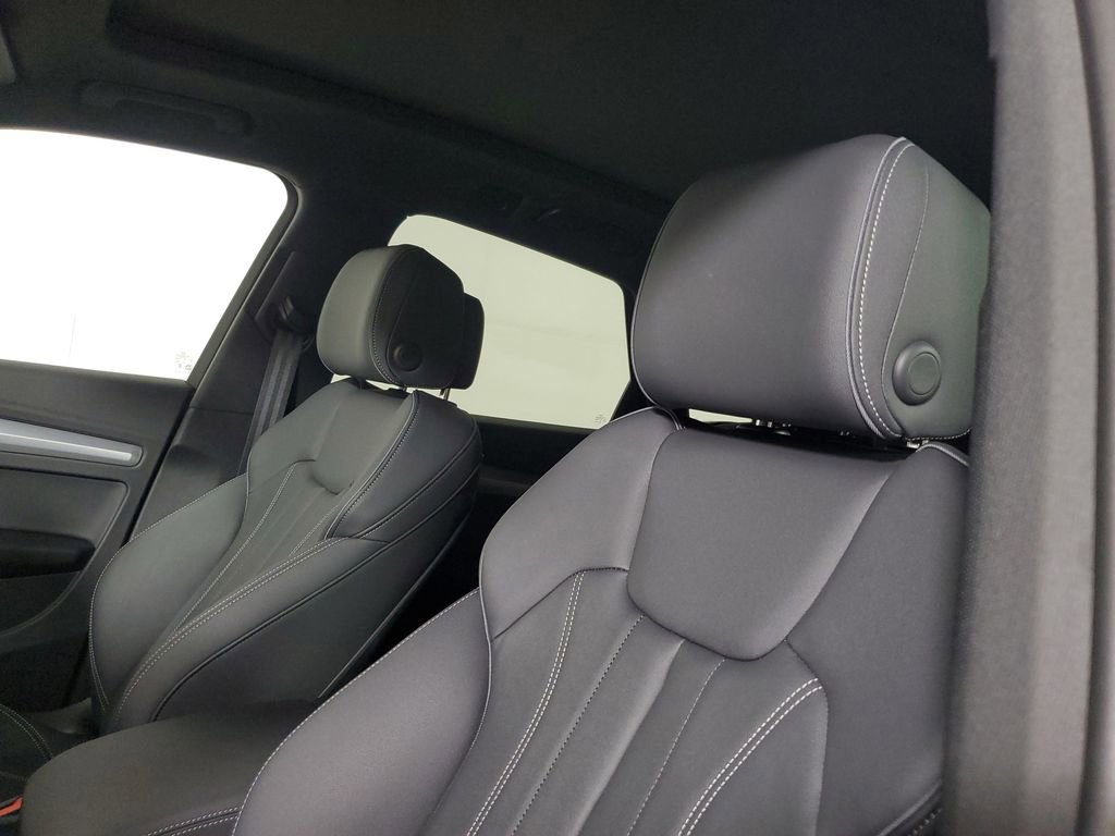 Used 2025 Audi Q5 2.0T Premium image 23