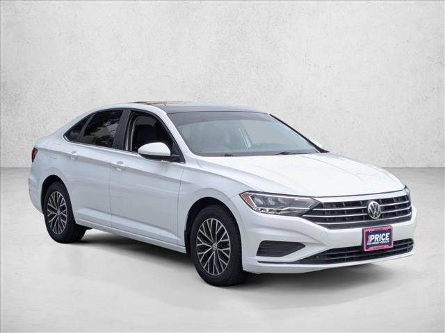 Used 2019 Volkswagen Jetta SE w/ Cold Weather Package image 3